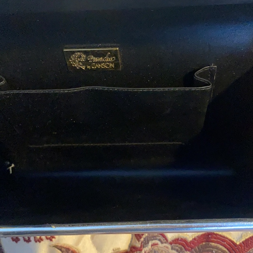 Handbag - Picture 3 of 4